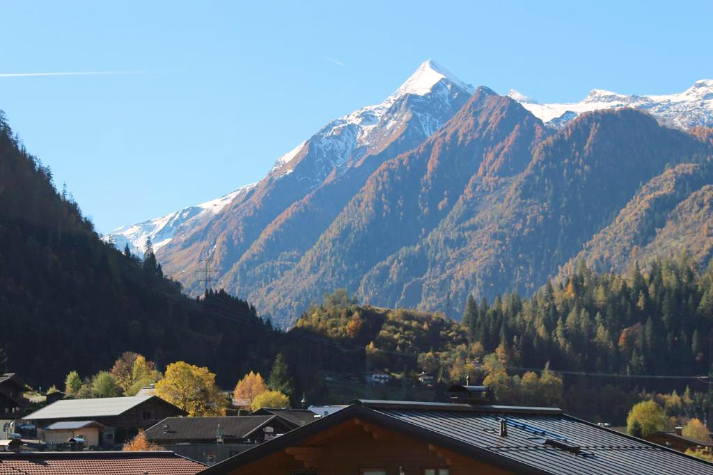 Elisa 2 in Kaprun – Bergblick
